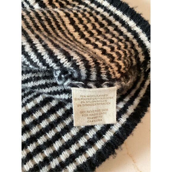 Free People Striped Knit Henley Sweater Sz M Wool blend Black White - Picture 5 of 6